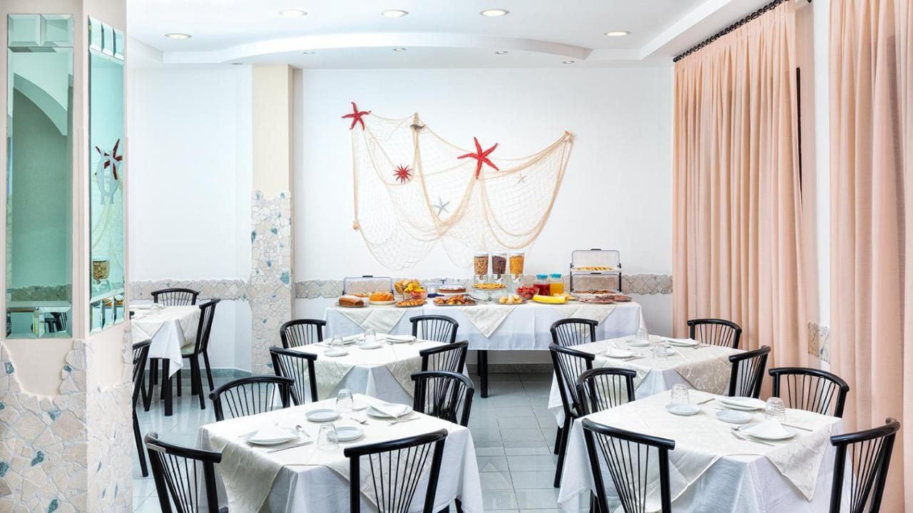 Albergo Gloria Bellaria-Igea Marina Ngoại thất bức ảnh
